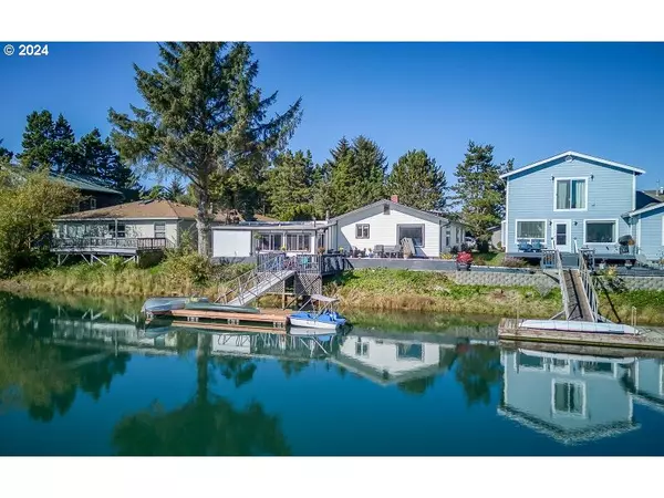 Gleneden Beach, OR 97388,9230 TROUT PL