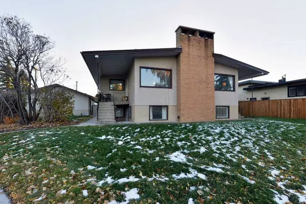 2811 19 ST NW,  Calgary,  AB T3M 3V7