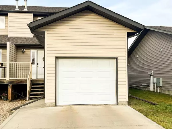 Ponoka, AB T4J 0B1,5311 57 AVE #5