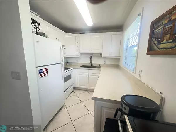 Deerfield Beach, FL 33442,3092 Harwood F  #3092