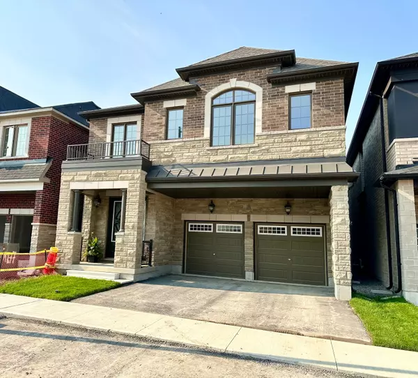 Markham, ON L6C 3M3,8 Sweet Pear ST