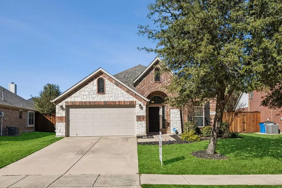 2836 Coyote Trail, Little Elm, TX 75068