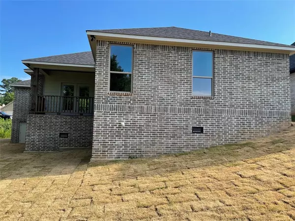 Longview, TX 75601,2104 Sophia Lane