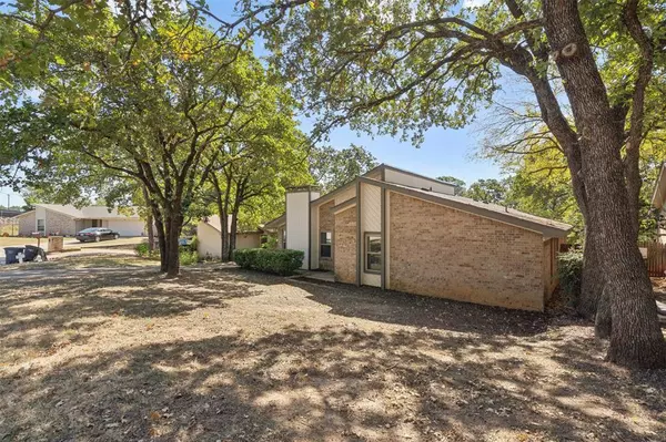 Fort Worth, TX 76120,7652 Blue Carriage Lane