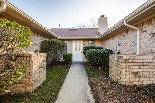 Garland, TX 75043,1614 Knob Hill Drive