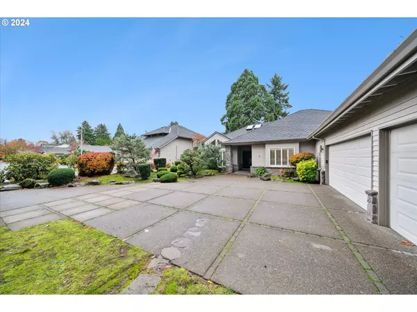 Wilsonville, OR 97070,31325 SW VILLAGE GREEN CT