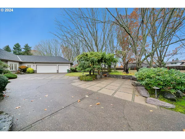 Wilsonville, OR 97070,31325 SW VILLAGE GREEN CT