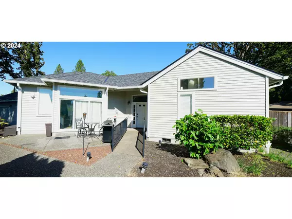 Lake Oswego, OR 97035,5363 GREYSTOKE DR