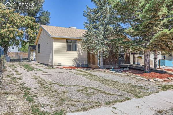 1907 E 9th ST, Pueblo, CO 81001