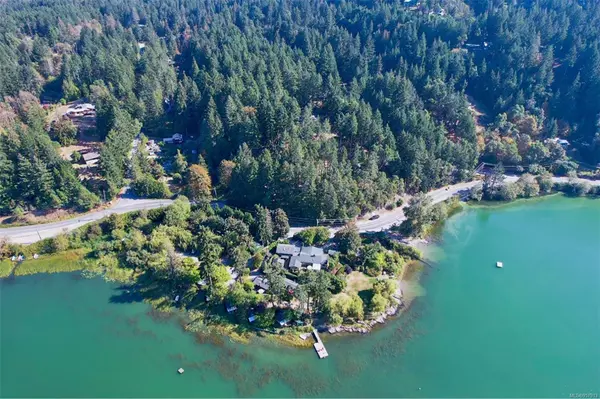 1450 North End Rd, Salt Spring, BC V8K 1M5