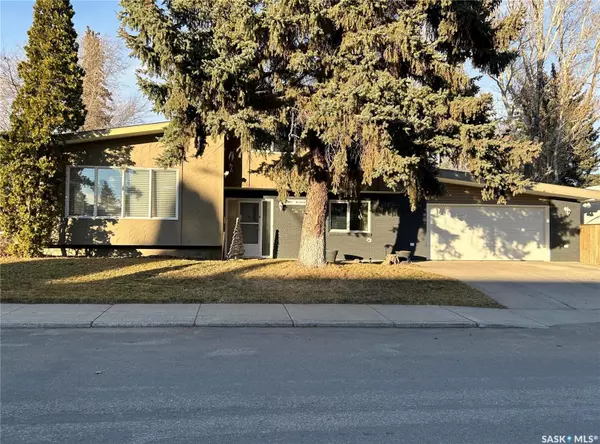 101 Mount Allison CRESCENT, Saskatoon, SK S7H 4A4