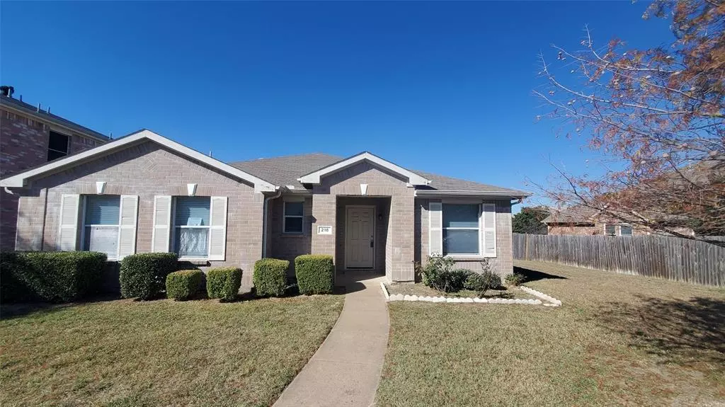 218 Trees Drive, Cedar Hill, TX 75104