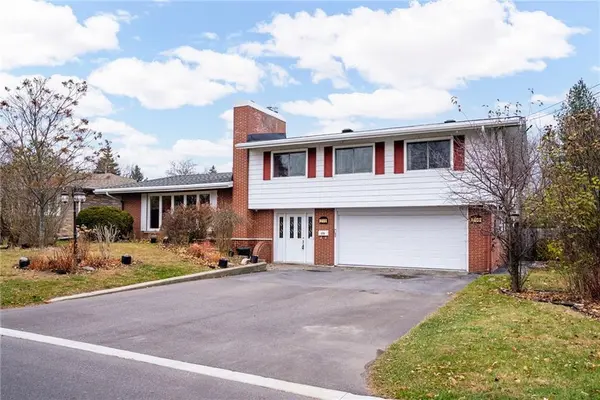 Cornwall, ON K6J 2H9,219 PESCOD AVE