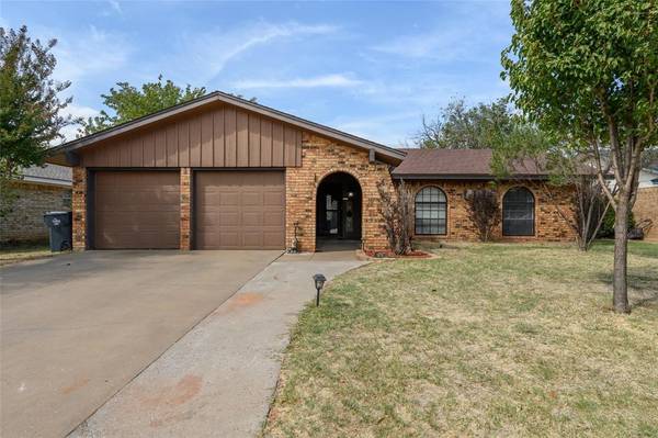 4602 Trailwood Drive, Wichita Falls, TX 76310