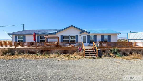 2393 N 2900 W, Arco, ID 83213