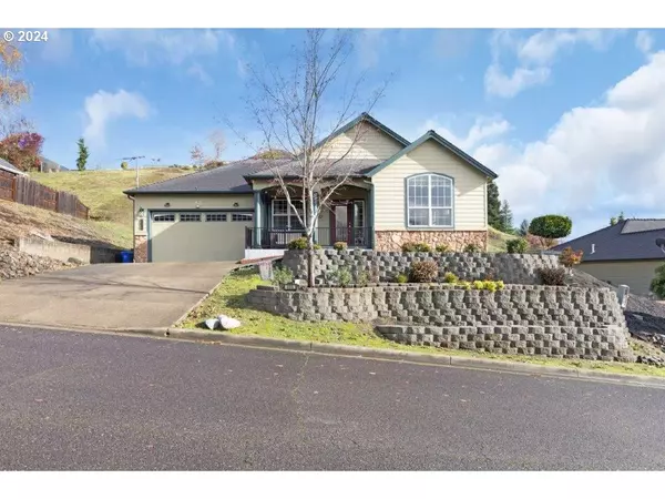 496 S SAVOY CT, Roseburg, OR 97471