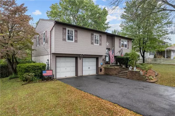 South Whitehall Twp, PA 18052,2110 Van Buren Drive