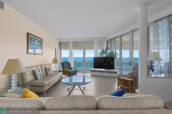 Deerfield Beach, FL 33441,500 SE 21st Ave  #PH801