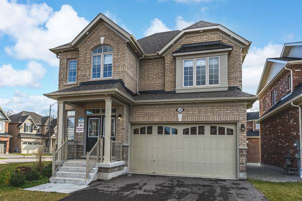 28 Sanford CIR, Springwater, ON L9X 2A8