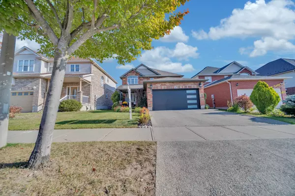 Kitchener, ON N2E 4C4,15 Yarrow CT