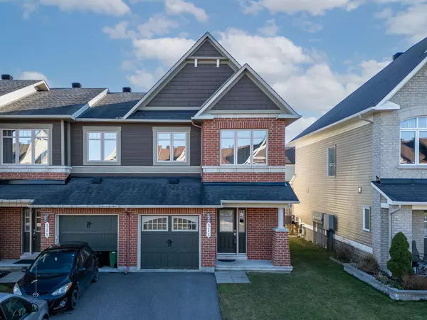 313 Ravenswood WAY, Orleans - Cumberland And Area, ON K4A 0R9