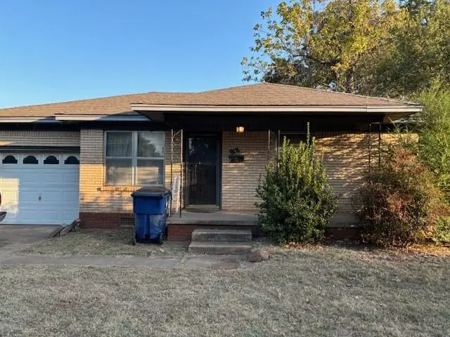 918 W Cherokee Place, Lindsay, OK 73052