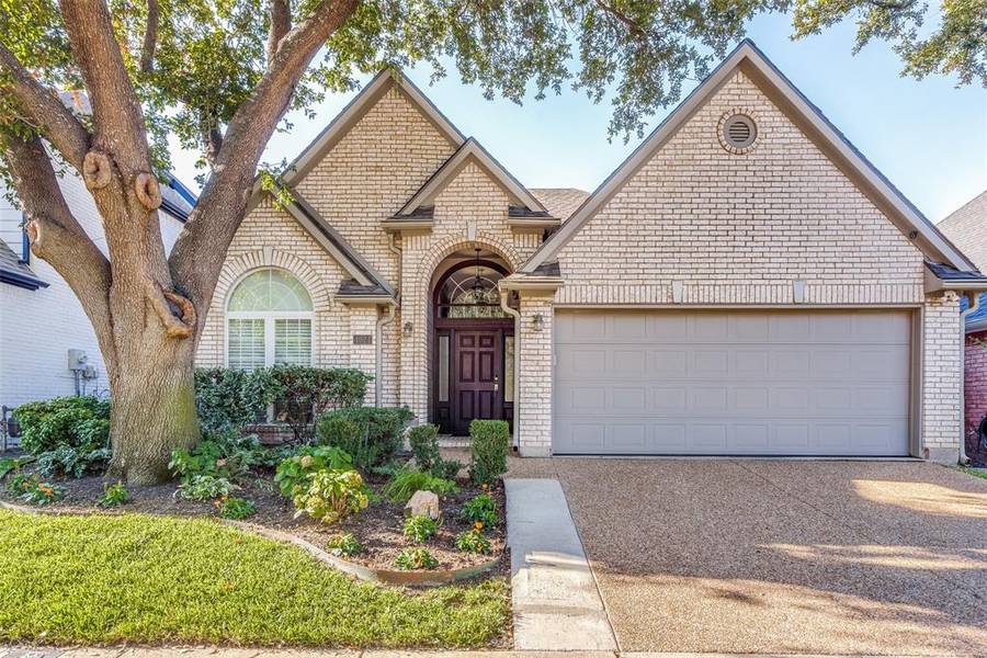 4024 Azure Lane, Addison, TX 75001