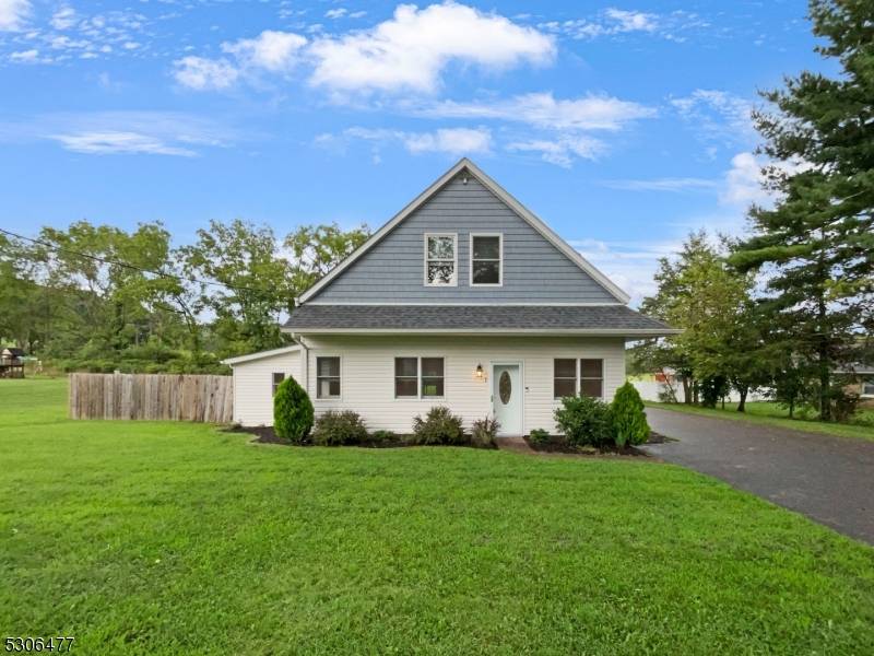 1 Skinner Court, Franklin Twp., NJ 07882