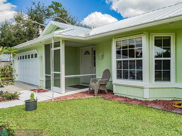 1916 13th Ave,  Vero Beach,  FL 32962