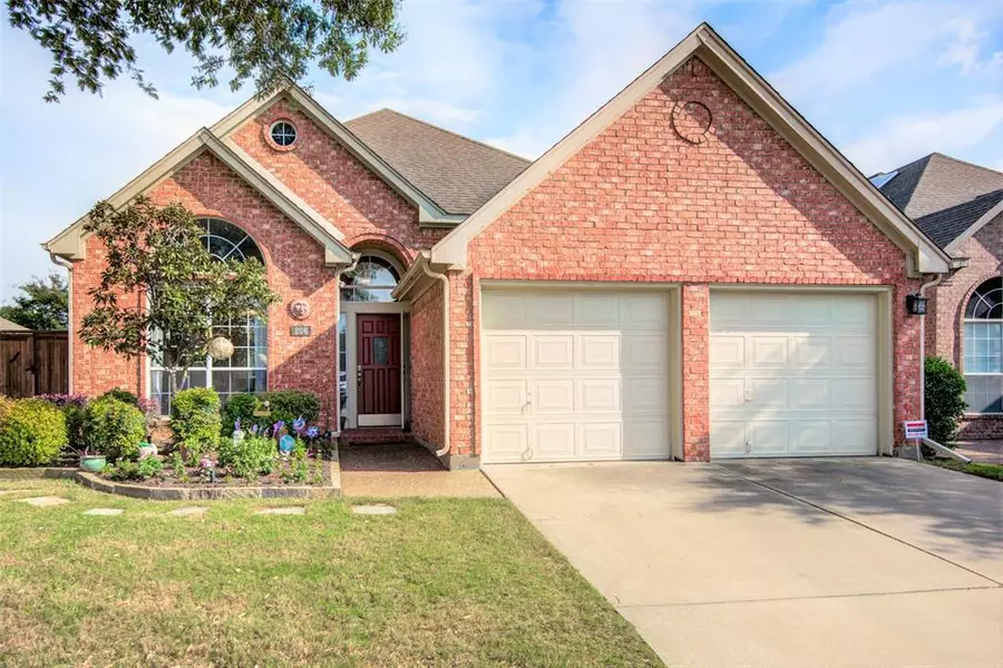 206 Wellington Road, Irving, TX 75063