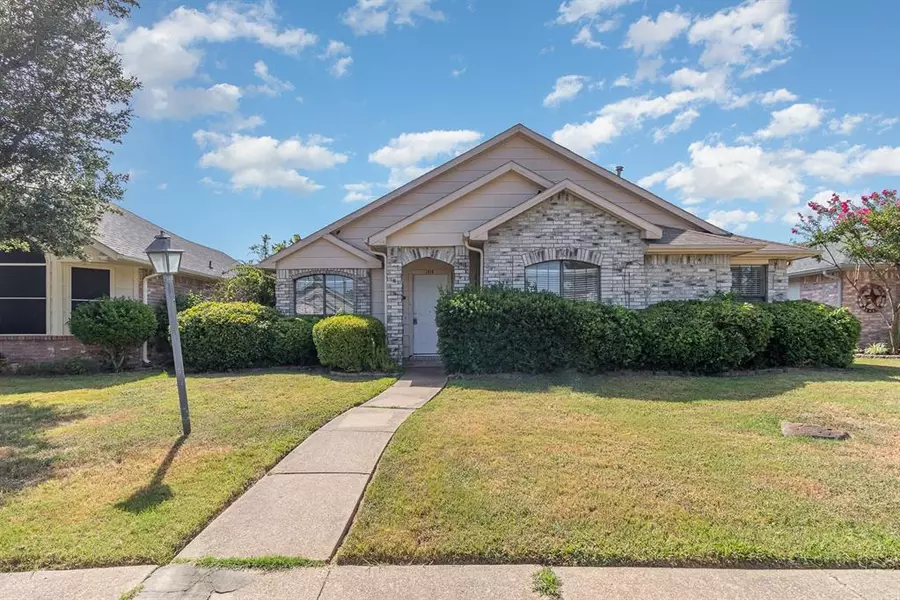 1414 Sandalwood Drive, Mesquite, TX 75181