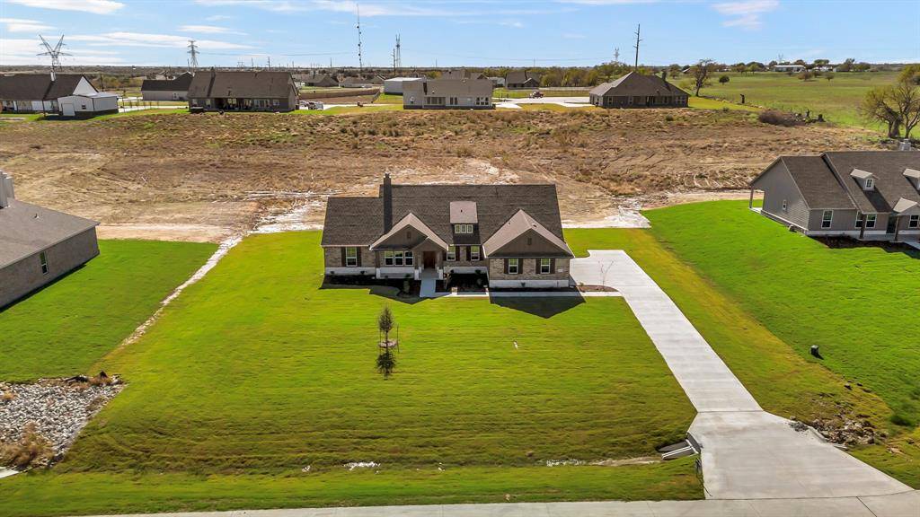 61 Yosemite Trail, Valley View, TX 76272