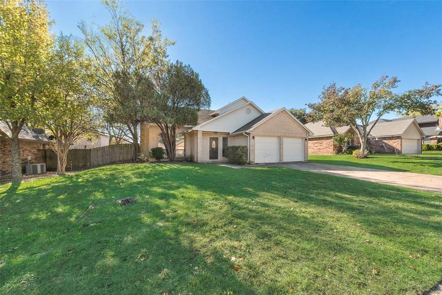 1227 Castleman Drive, Cedar Hill, TX 75104