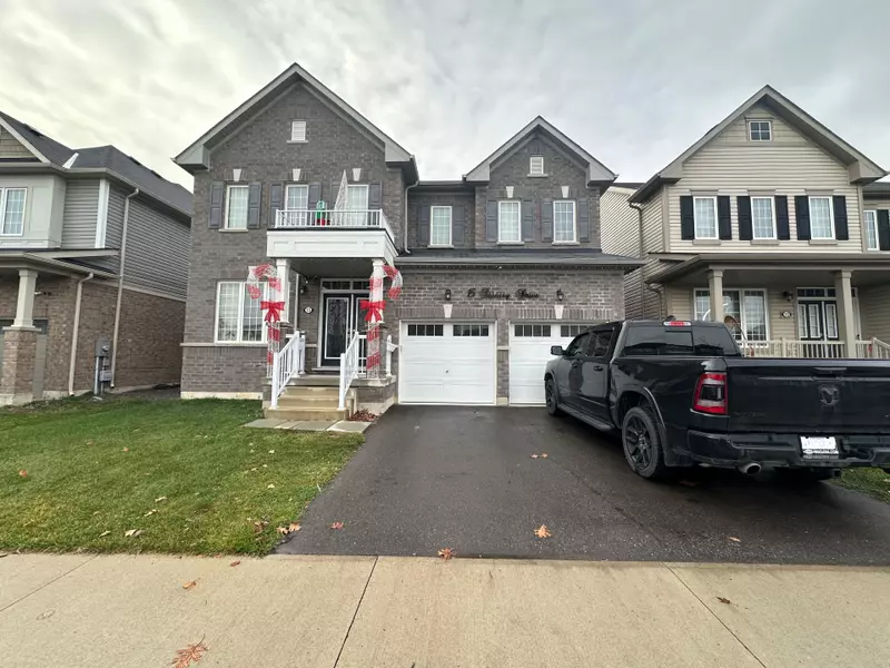 15 Seanesy DR, Thorold, ON L3B 0G5