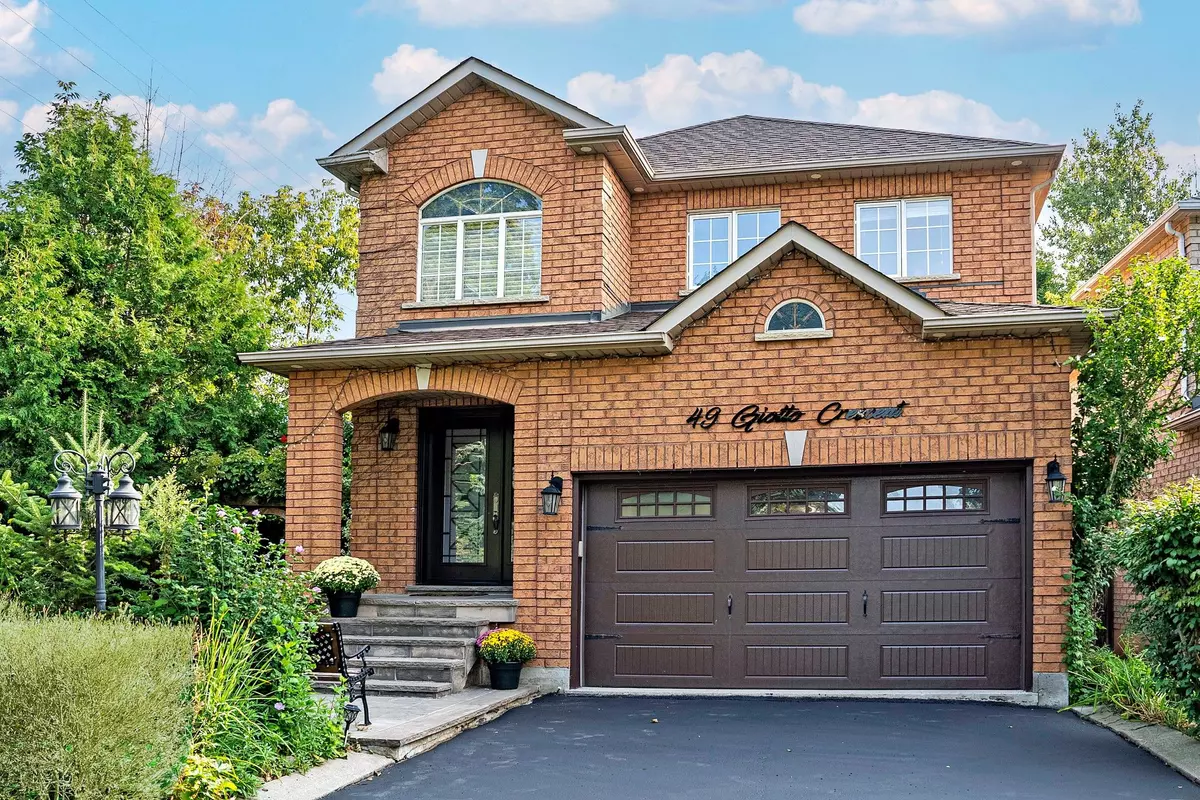 Vaughan, ON L6A 3N8,49 Giotto CRES