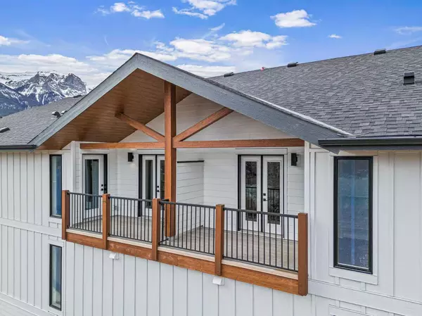 Canmore, AB T1W 1M7,1615 1 AVE #Unit 1