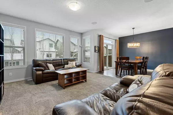 Calgary, AB T2Z 5A3,2224 Brightoncrest GN SE