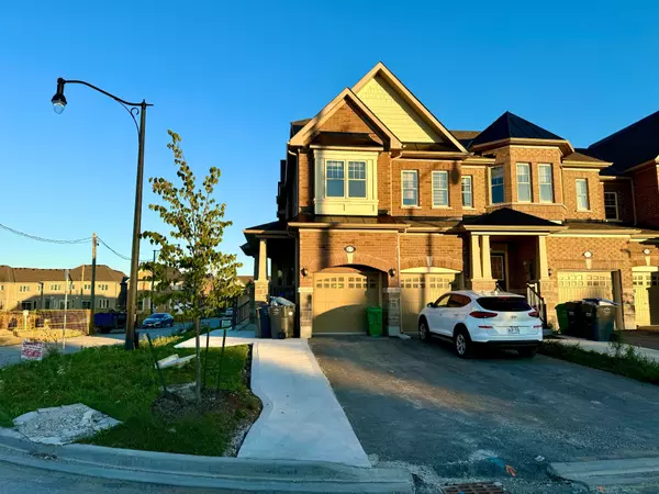 17 Bushwood TRL, Brampton, ON L7A 5J7