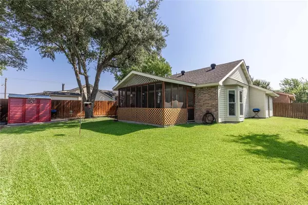 448 E Belt Line Road,  Cedar Hill,  TX 75104