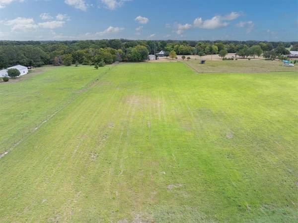 Grand Saline, TX 75140,3 +/- Acres VZ County Road 1109