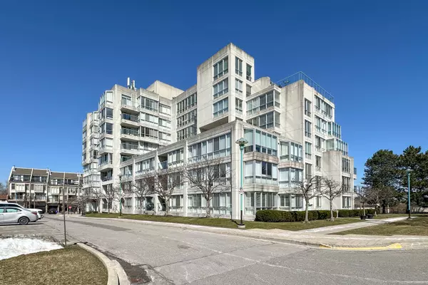 25 Cumberland LN #112, Ajax, ON L1S 7K1