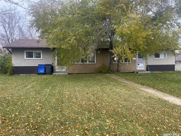 861-871 112th STREET, North Battleford, SK S9A 2K9