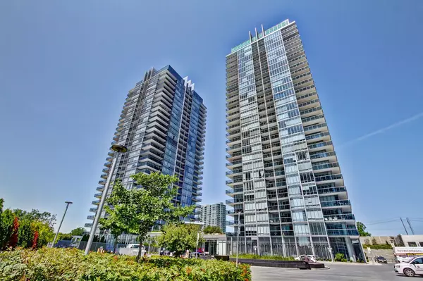 88 Park Lawn RD #2106, Toronto W06, ON M8Y 0B5