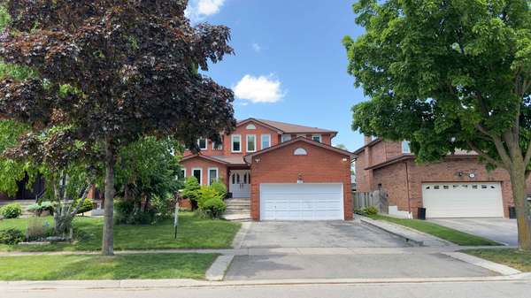 Mississauga, ON L5B 2Y1,487 Cullen AVE