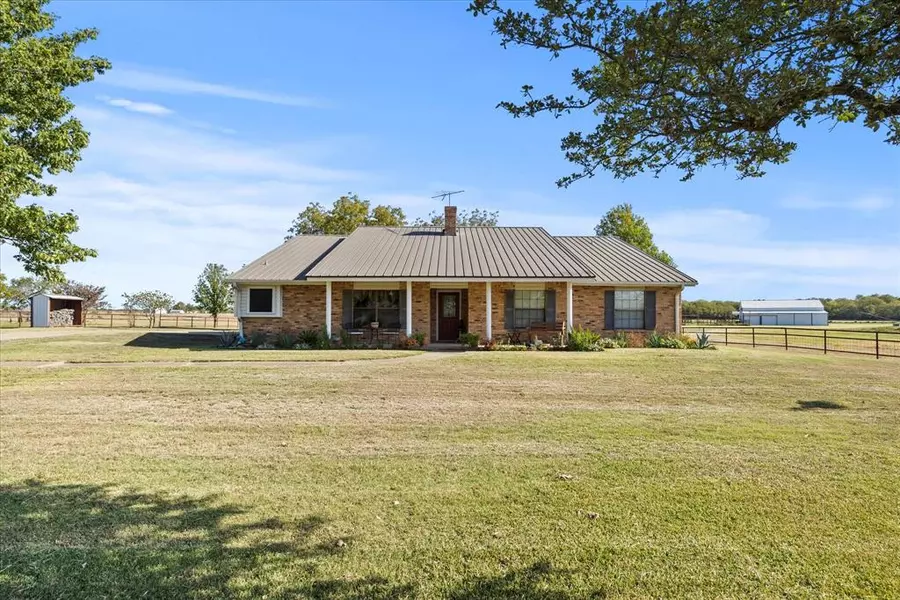 10286 Colquitt Road, Terrell, TX 75160