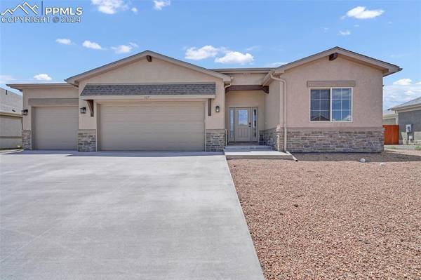 117 Rocchio DR, Florence, CO 81226