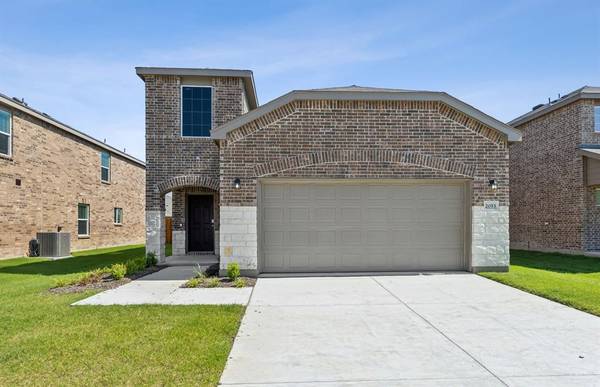 2053 Henrietta Drive,  Forney,  TX 75126