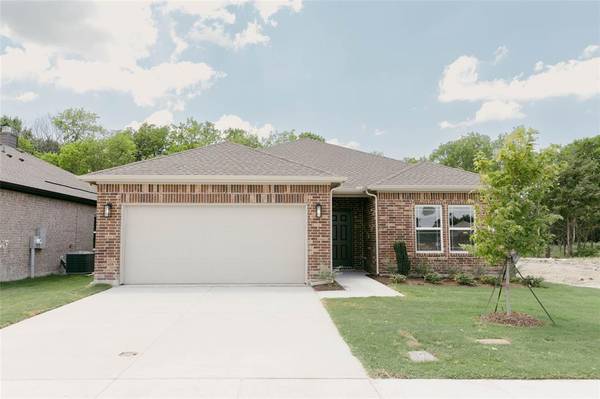 1310 Cole Drive, Trenton, TX 75490