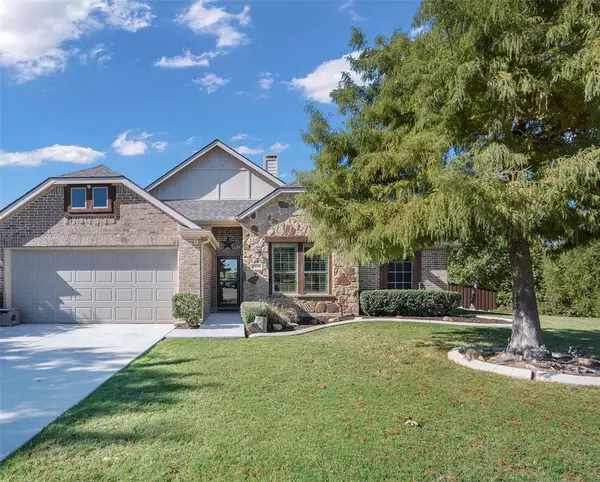 2936 Paint Horse Trail, Little Elm, TX 75068