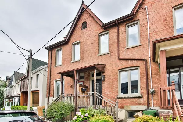 8 Stanley AVE, Toronto C01, ON M6J 1A3